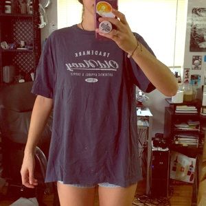 Old navy tee